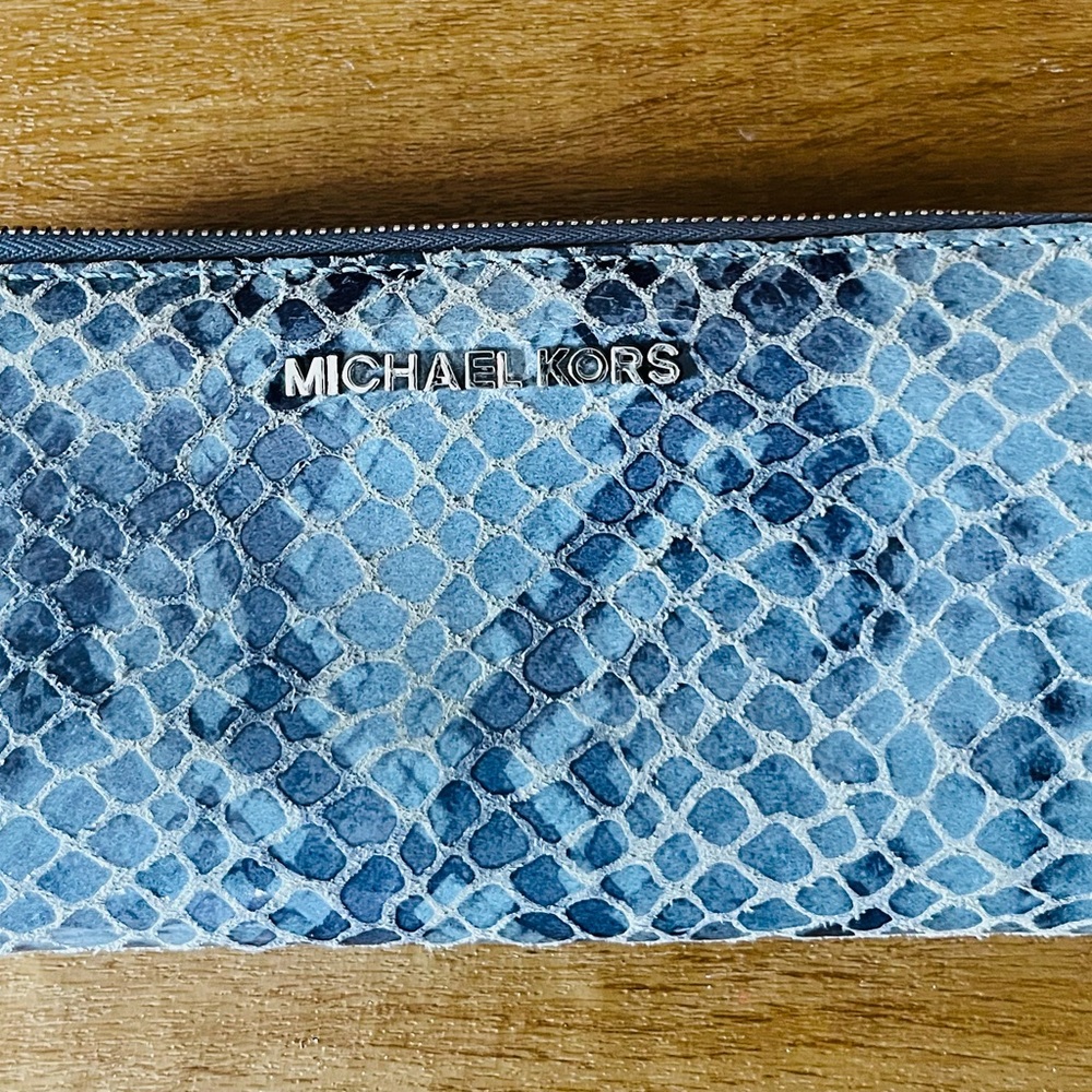 MICHAEL KORS Bedford Continental Python Snake Embossed Leather Wallet- Blue - Picture 14 of 14
